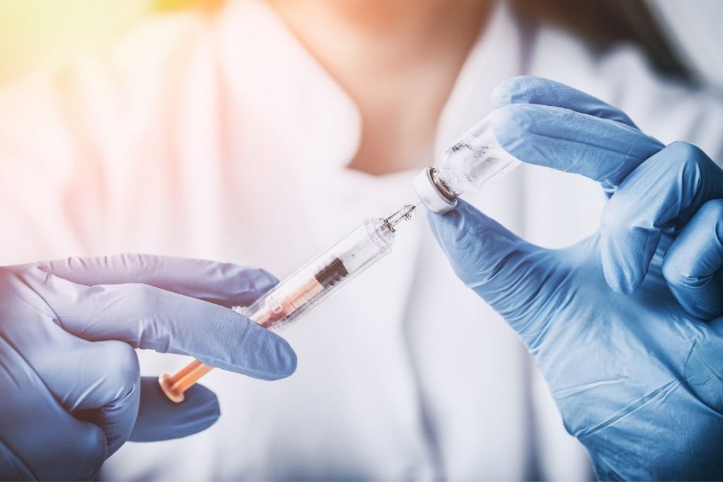 Postos Começam Vacinação em Adolescentes de 17 Anos do Distrito Federal
